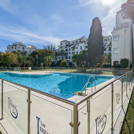 Harbor Getaway In The Heart Of Puerto Banus With Walking Dictance To Everything