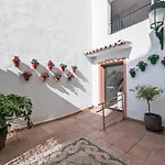 Appartamento Harbor Getaway In The Heart Of Puerto Banus With Walking Dictance To Everything *