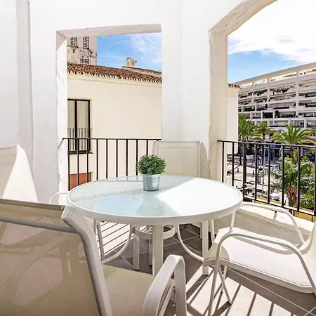 דירה Harbor Getaway In The Heart Of Puerto Banus With Walking Dictance To Everything מארבלה