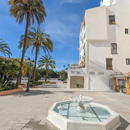 Harbor Getaway In The Heart Of Puerto Banus With Walking Dictance To Everything Appartement *