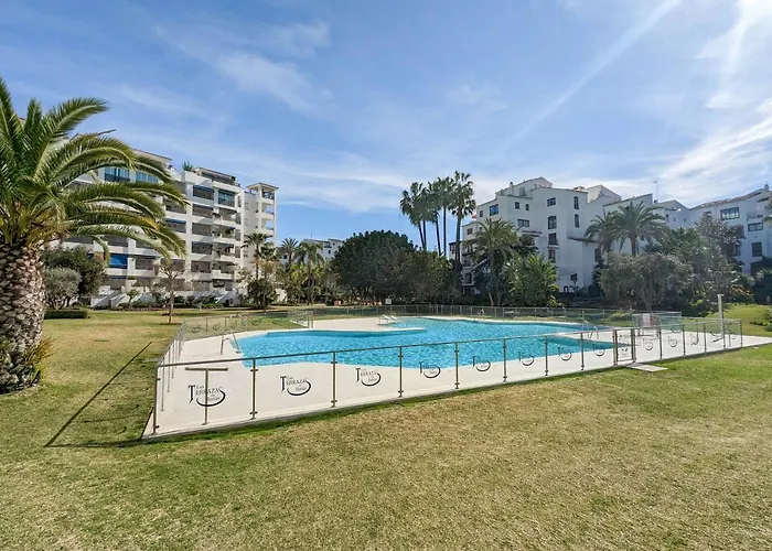 شقة Harbor Getaway In The Heart Of Puerto Banus With Walking Dictance To Everything ماربيا
